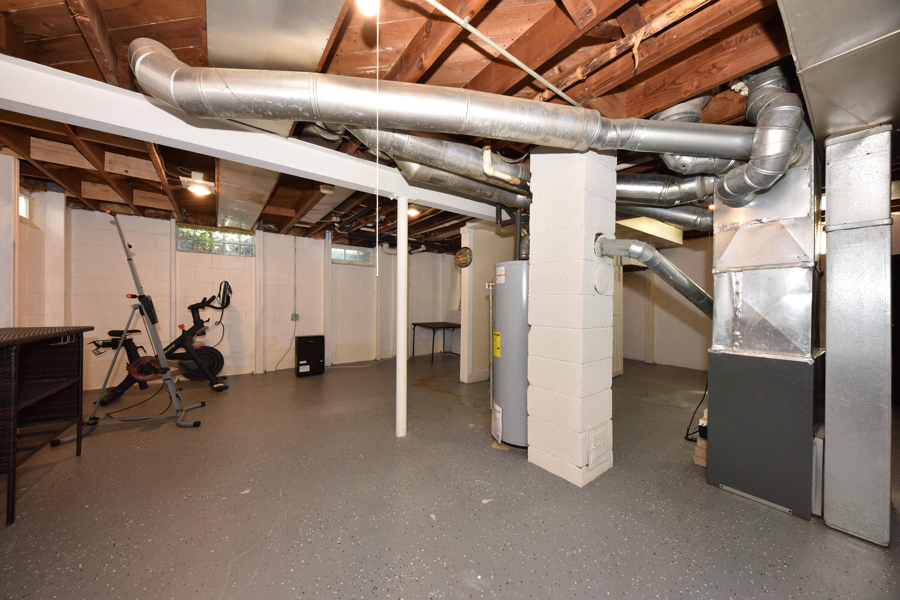 5556 North 54th Street Milwaukee, WI 53218 - Photo 6 of 15 EUP_4261