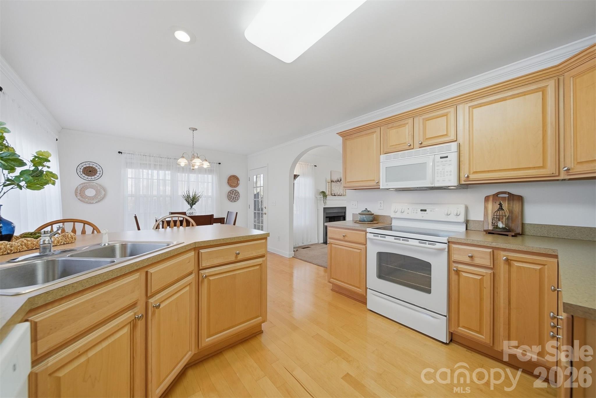 1636 Mayfair Drive Conover, NC 28613 - Photo 13 of 47