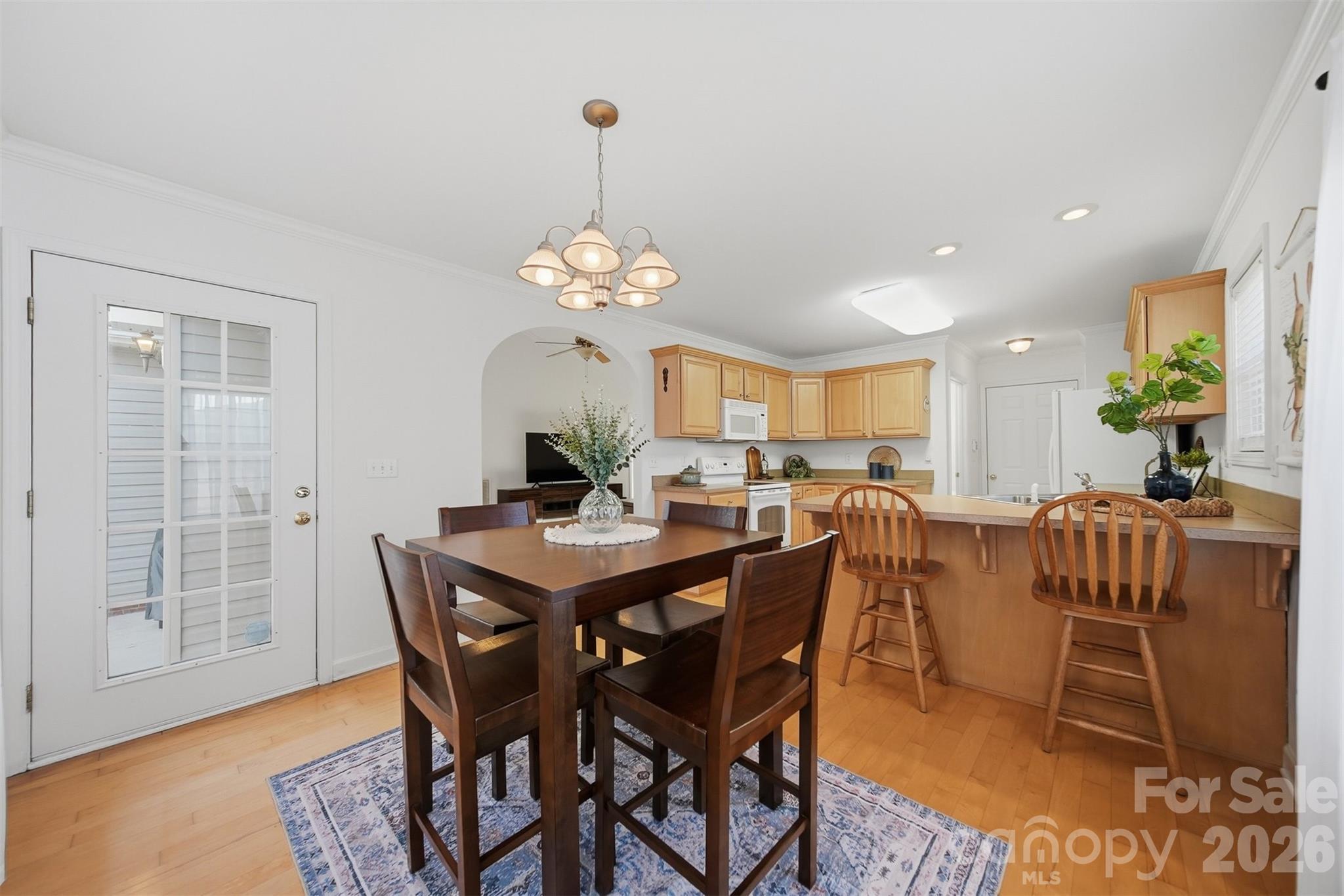 1636 Mayfair Drive Conover, NC 28613 - Photo 8 of 47