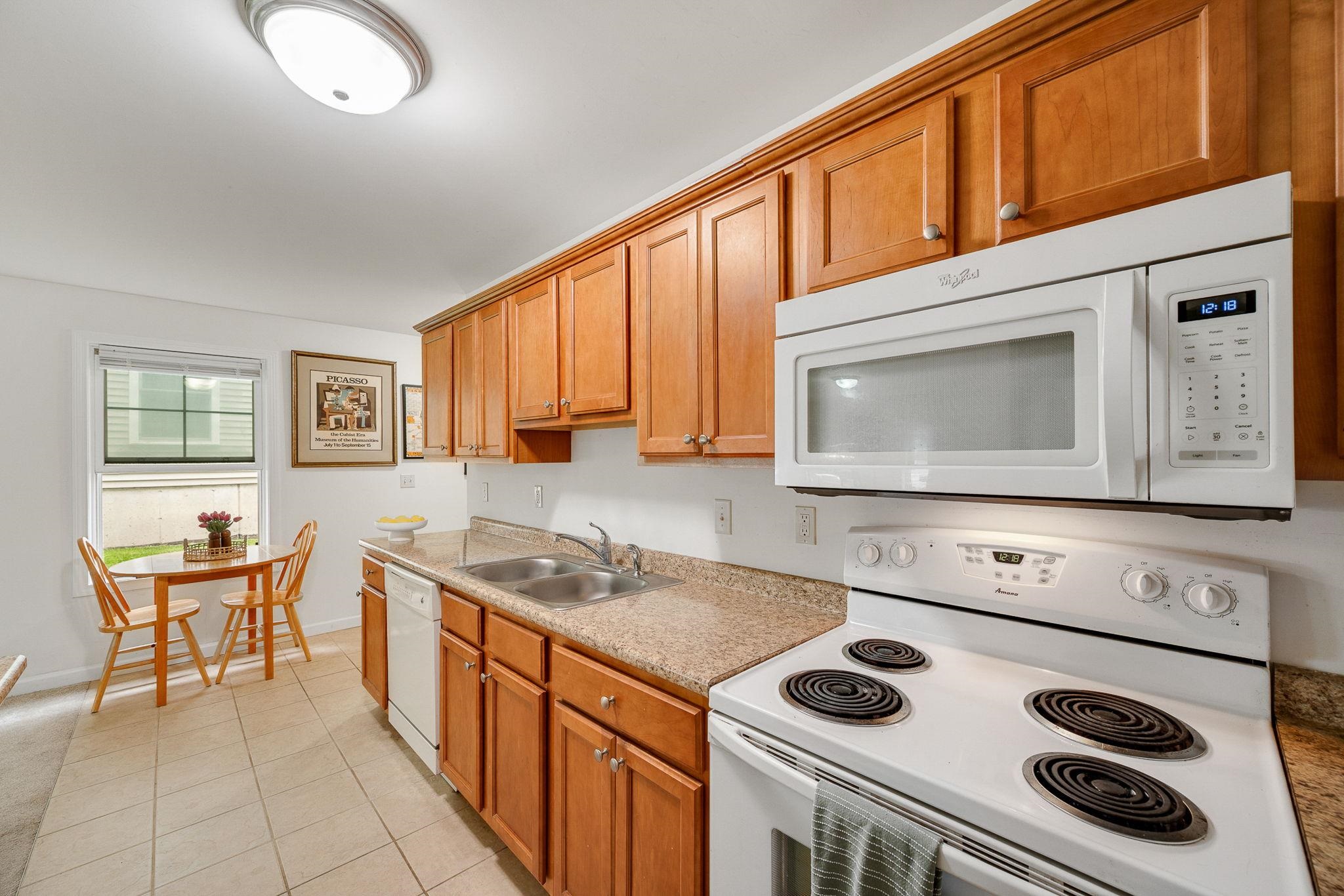 107 John Fay Road, Unit 201 South Burlington, VT 05403 - Photo 8 of 17