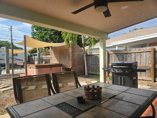 $4,950 | 1219 North M Street, Lake Worth Beach, FL 33460