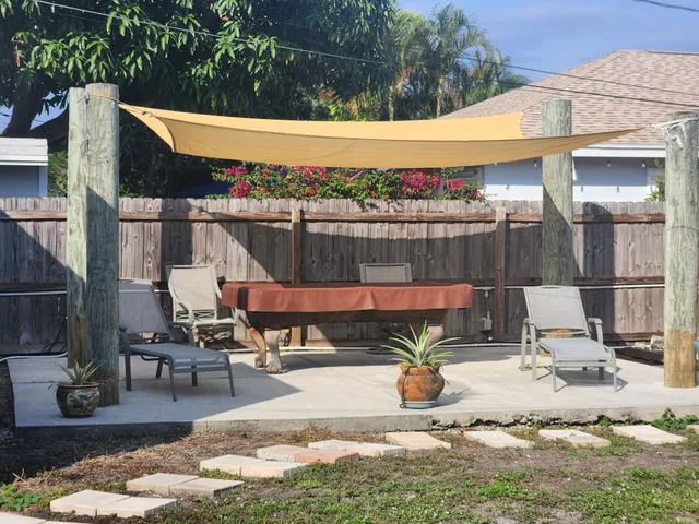 $4,950 | 1219 North M Street, Lake Worth Beach, FL 33460