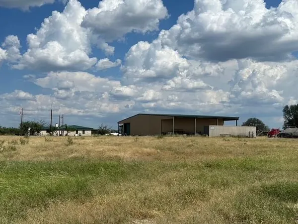 a view of a big yard