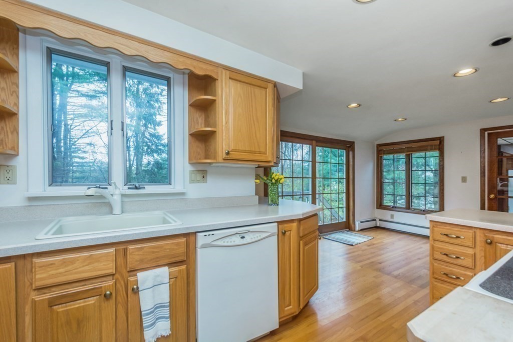 24 Gilmore Road Southborough, MA 01772 - Photo 14 of 36