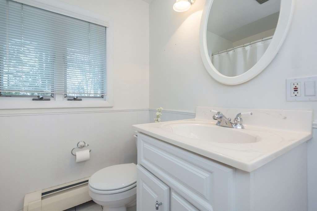 24 Gilmore Road Southborough, MA 01772 - Photo 19 of 36