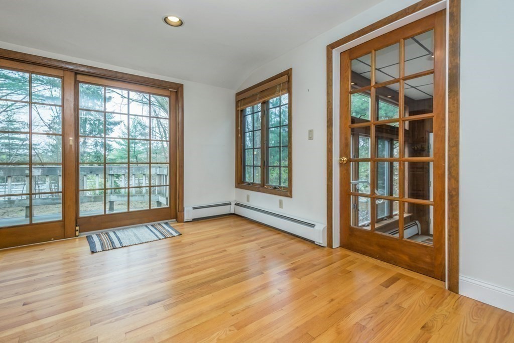 24 Gilmore Road Southborough, MA 01772 - Photo 9 of 36