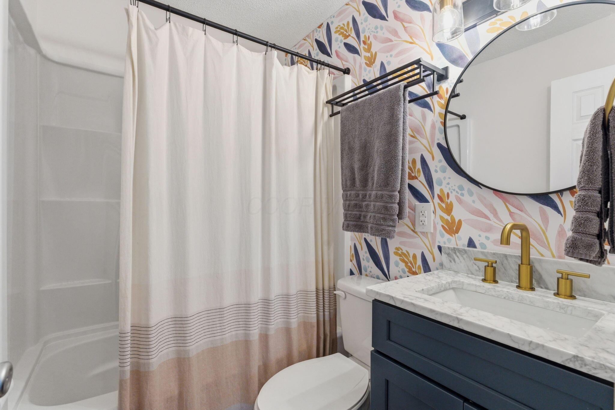 767 South Chesterfield Road Columbus, OH 43209 - Photo 20 of 65