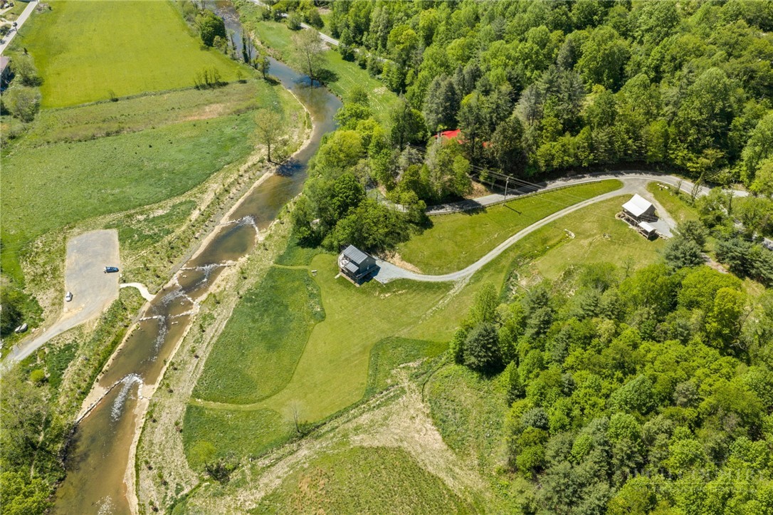 634-636 Watauga River Road Sugar Grove, NC 28679 - Photo 4 of 50 a view of a swimming pool