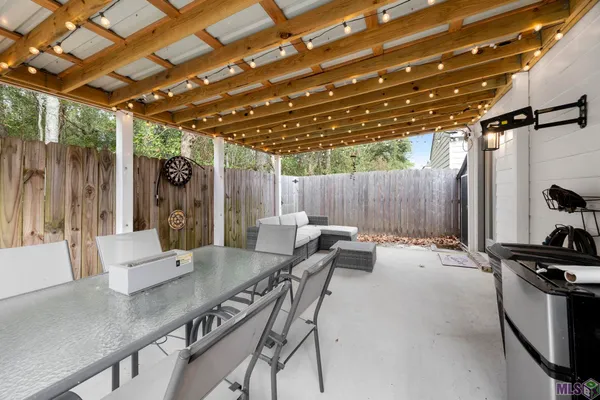 $2,000 | 820 South Audubon Pl Avenue, Gonzales, LA 70737