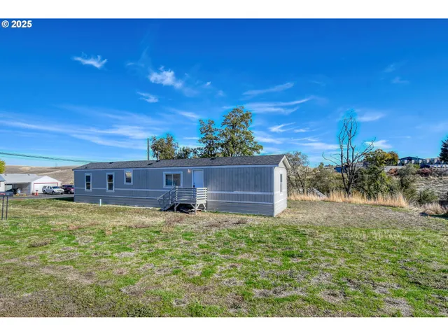 a backyard of a house