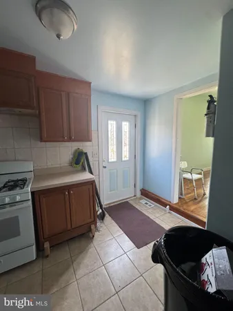 $1,980 | 332 East Broadway, Salem, NJ 08079