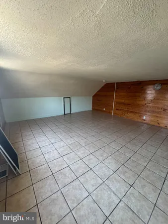 $1,980 | 332 East Broadway, Salem, NJ 08079