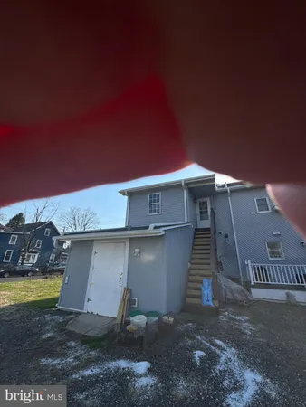 $1,980 | 332 East Broadway, Salem, NJ 08079