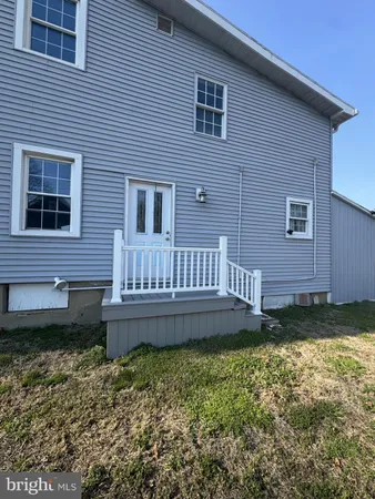 $1,980 | 332 East Broadway, Salem, NJ 08079