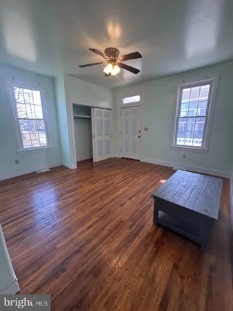 $1,980 | 332 East Broadway, Salem, NJ 08079