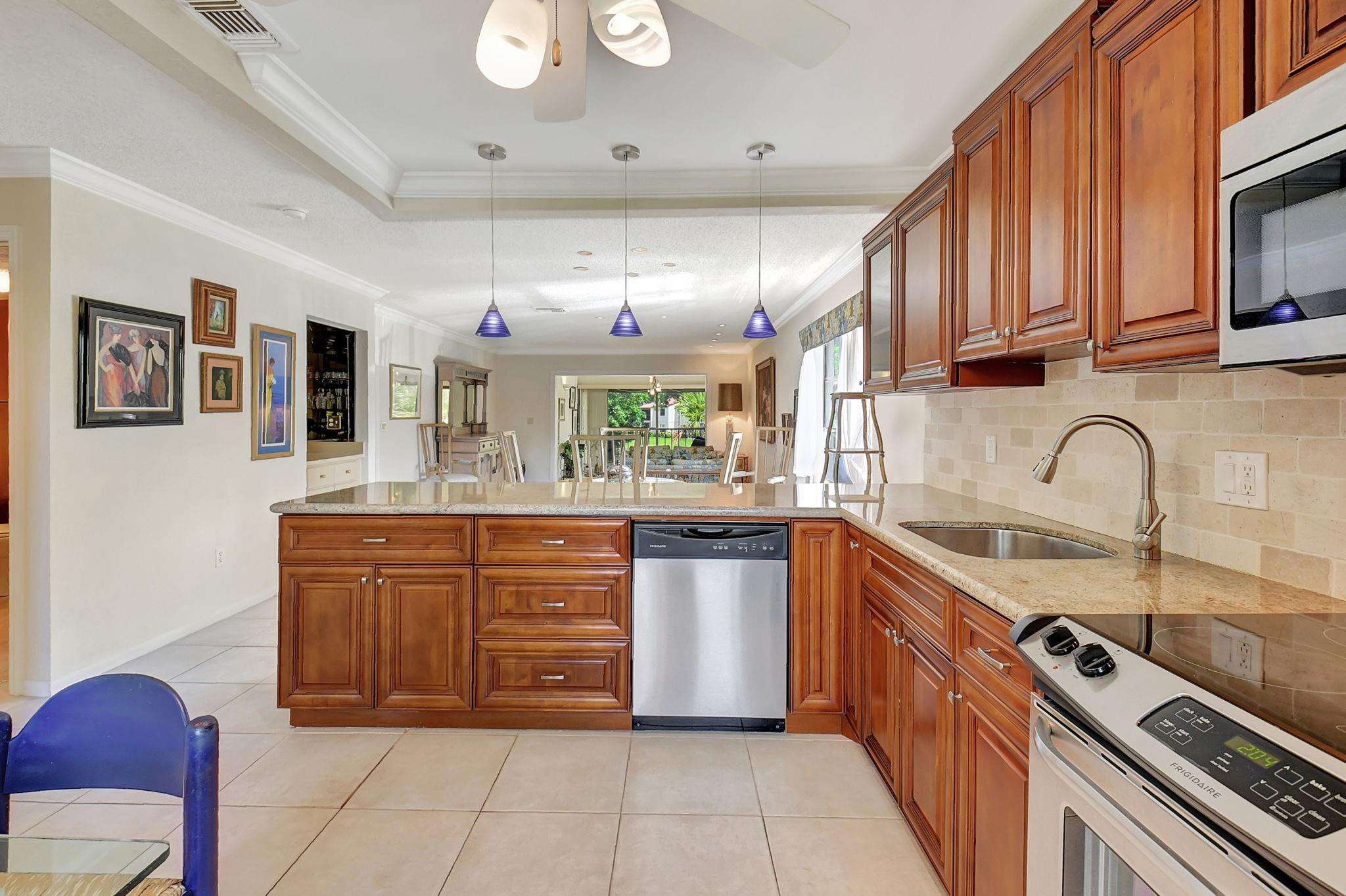 21755 Arriba Real, Unit 29H Boca Raton, FL 33433 - Photo 13 of 49 Photo 13