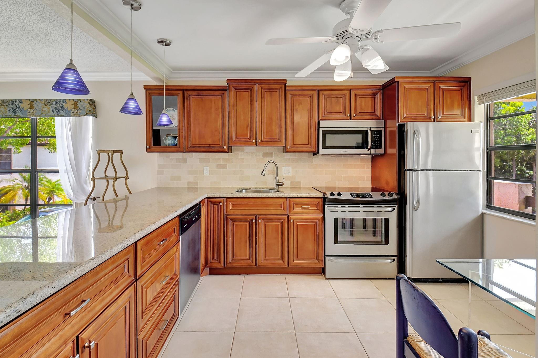 21755 Arriba Real, Unit 29H Boca Raton, FL 33433 - Photo 2 of 49 Photo 2