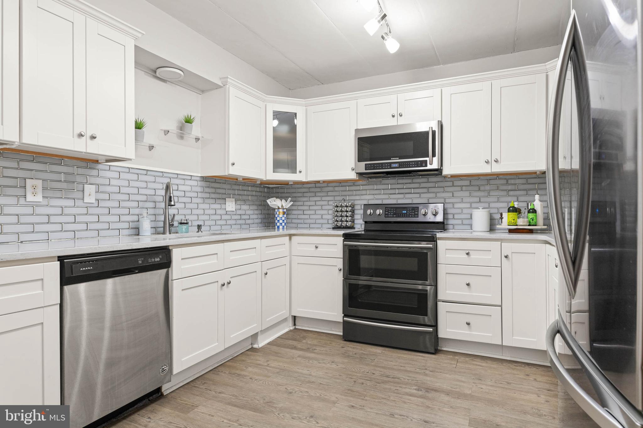 400 Glendale Road, Unit D44 Havertown, PA 19083 - Photo 2 of 19