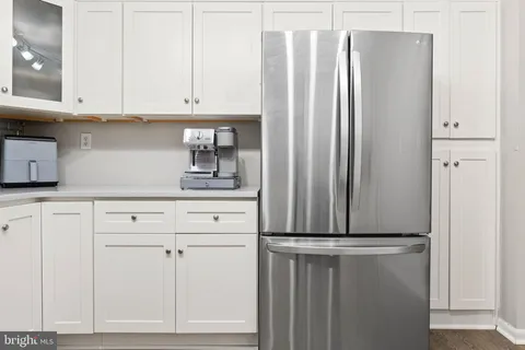 $214,000 | 400 Glendale Road, Unit D44, Havertown, PA 19083