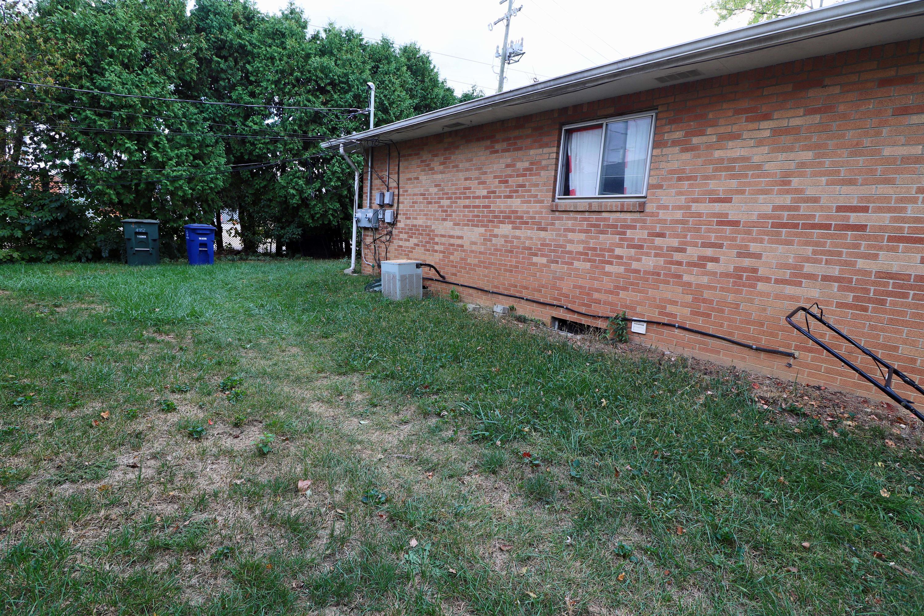 4950-4952 Karl Road Columbus, OH 43229 - Photo 25 of 26 Gallery Image 25