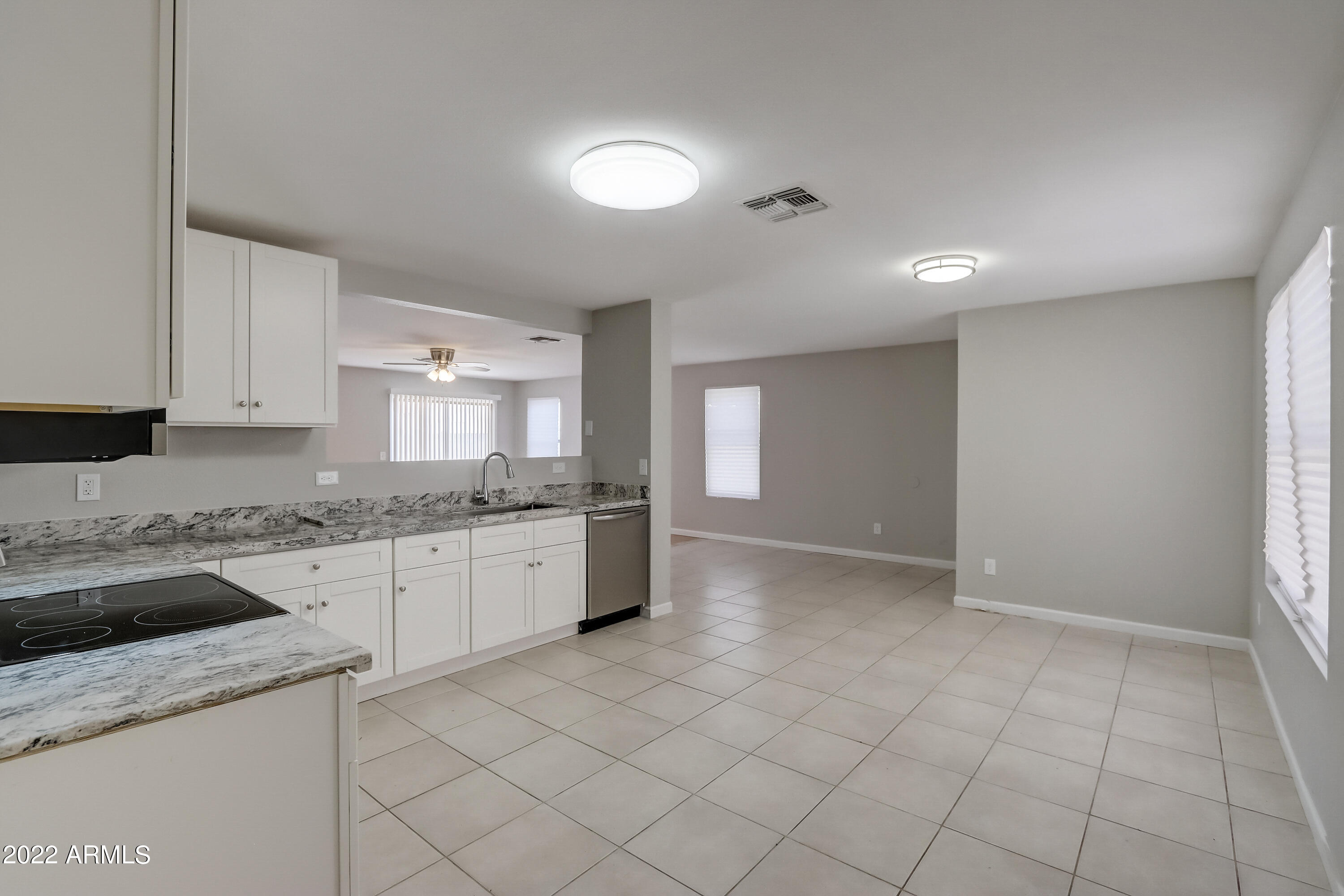 11626 West Charter Oak Road El Mirage, AZ 85335 - Photo 9 of 23 Gallery Image 9