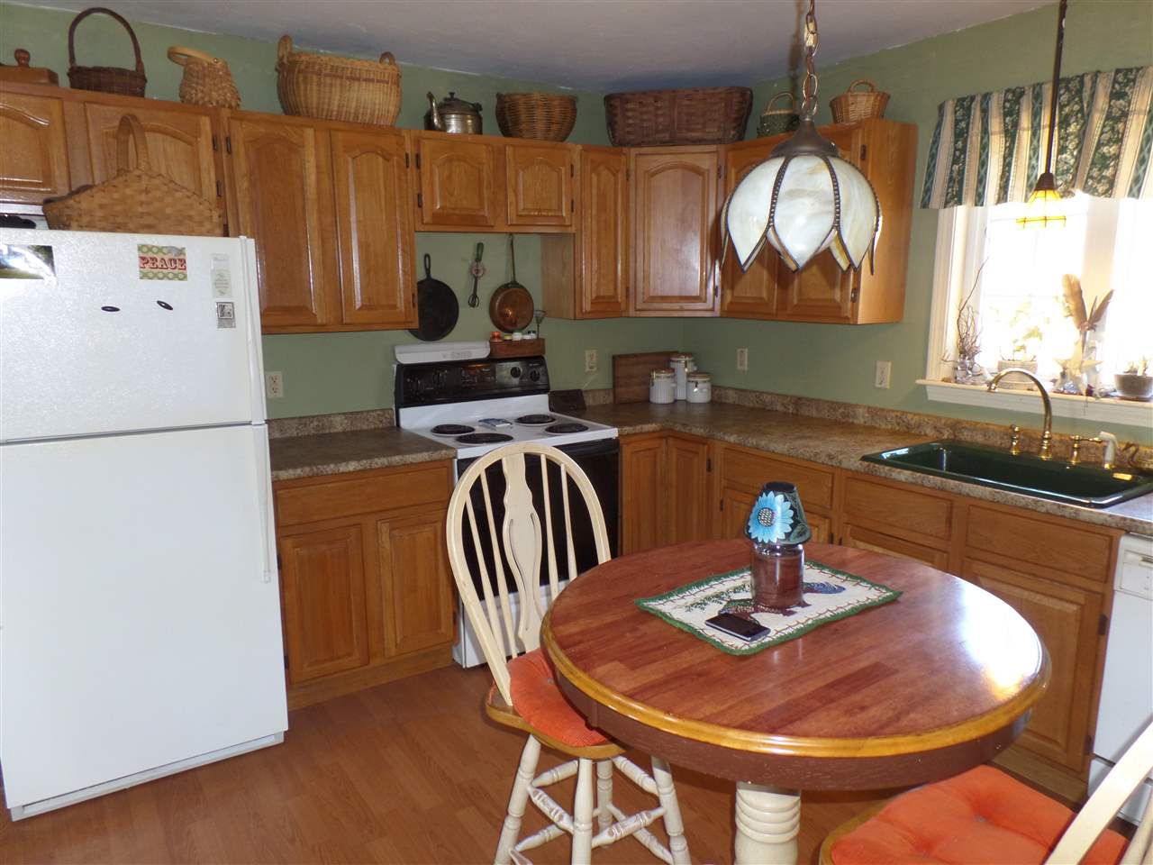 39 New Orchard Road Pittsfield, NH 03263 - Photo 23 of 40