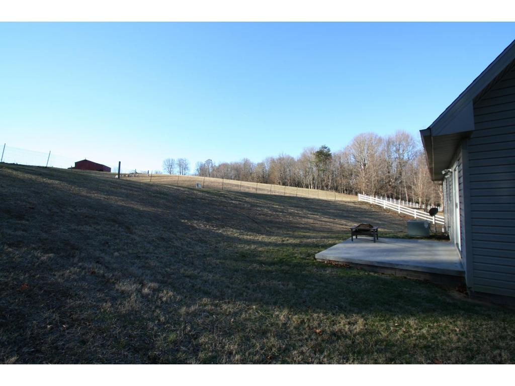 109 Reece Court North Jonesborough, TN 37659 - Photo 15 of 19 back