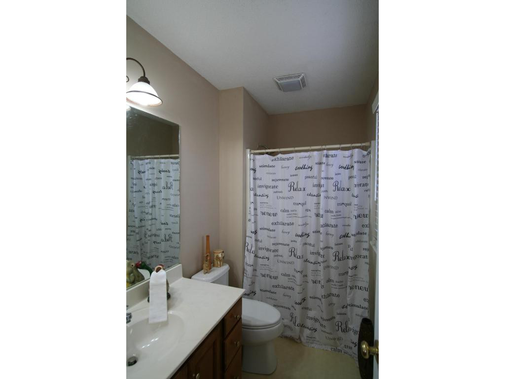 109 Reece Court North Jonesborough, TN 37659 - Photo 8 of 19 master bath