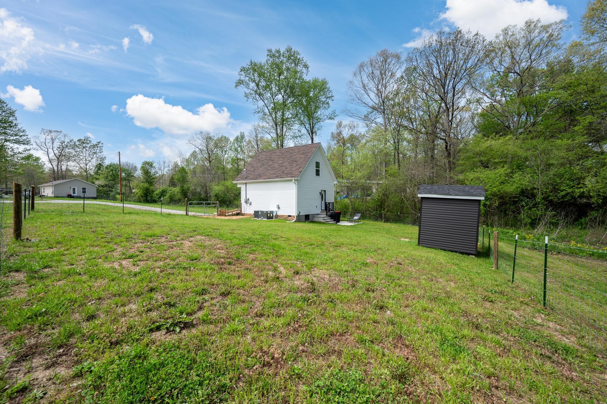 346 Riddle Lane Estill Springs, TN 37330 - Photo 8 of 34 Gallery Image 8