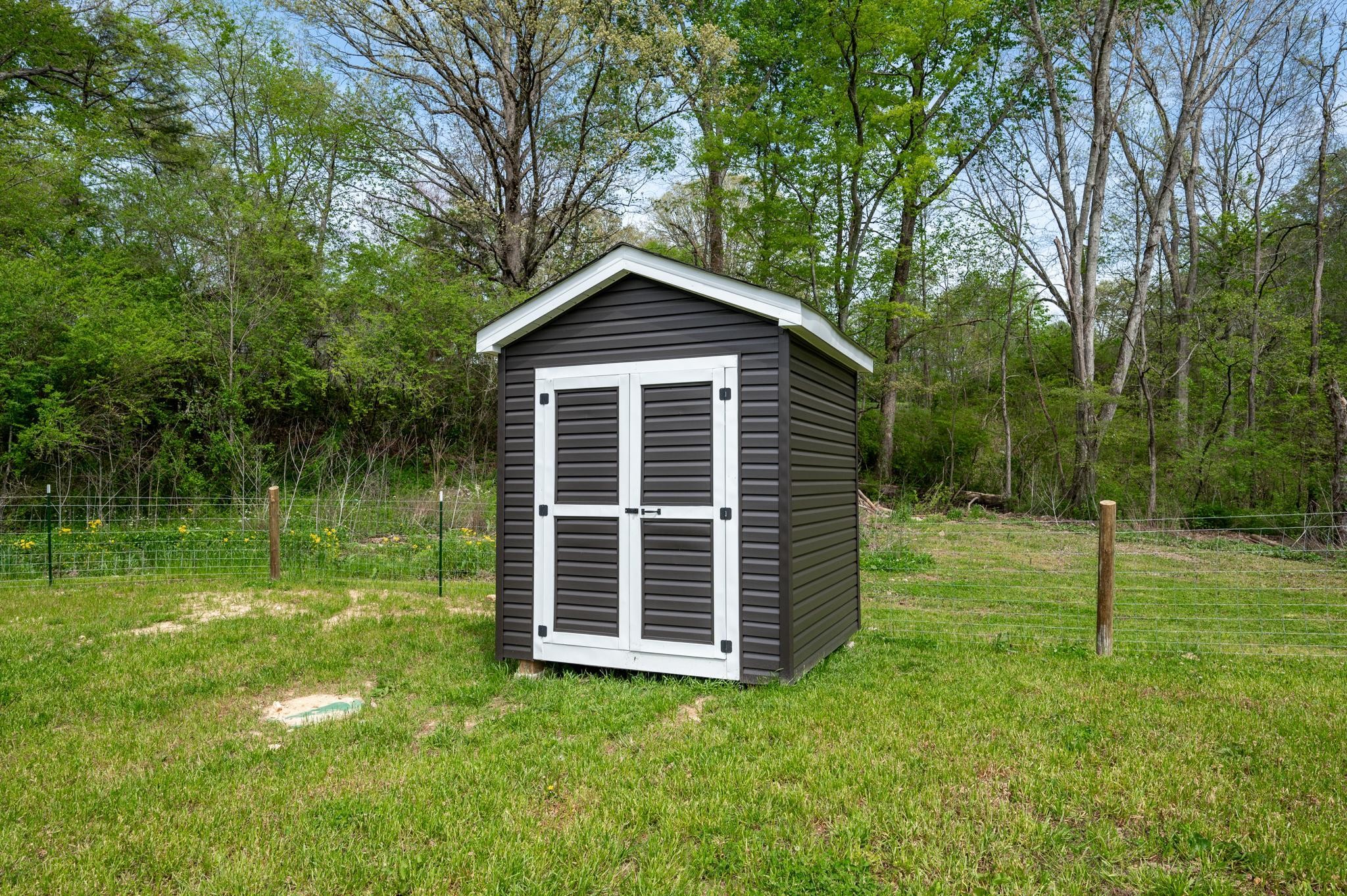 346 Riddle Lane Estill Springs, TN 37330 - Photo 9 of 34 Gallery Image 9