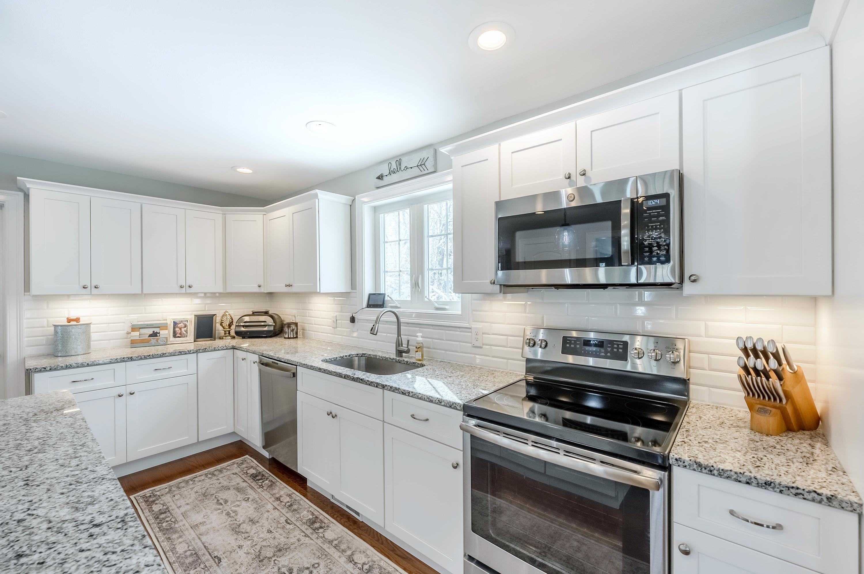 72 Gristmill Road Fremont, NH 03044 - Photo 6 of 27