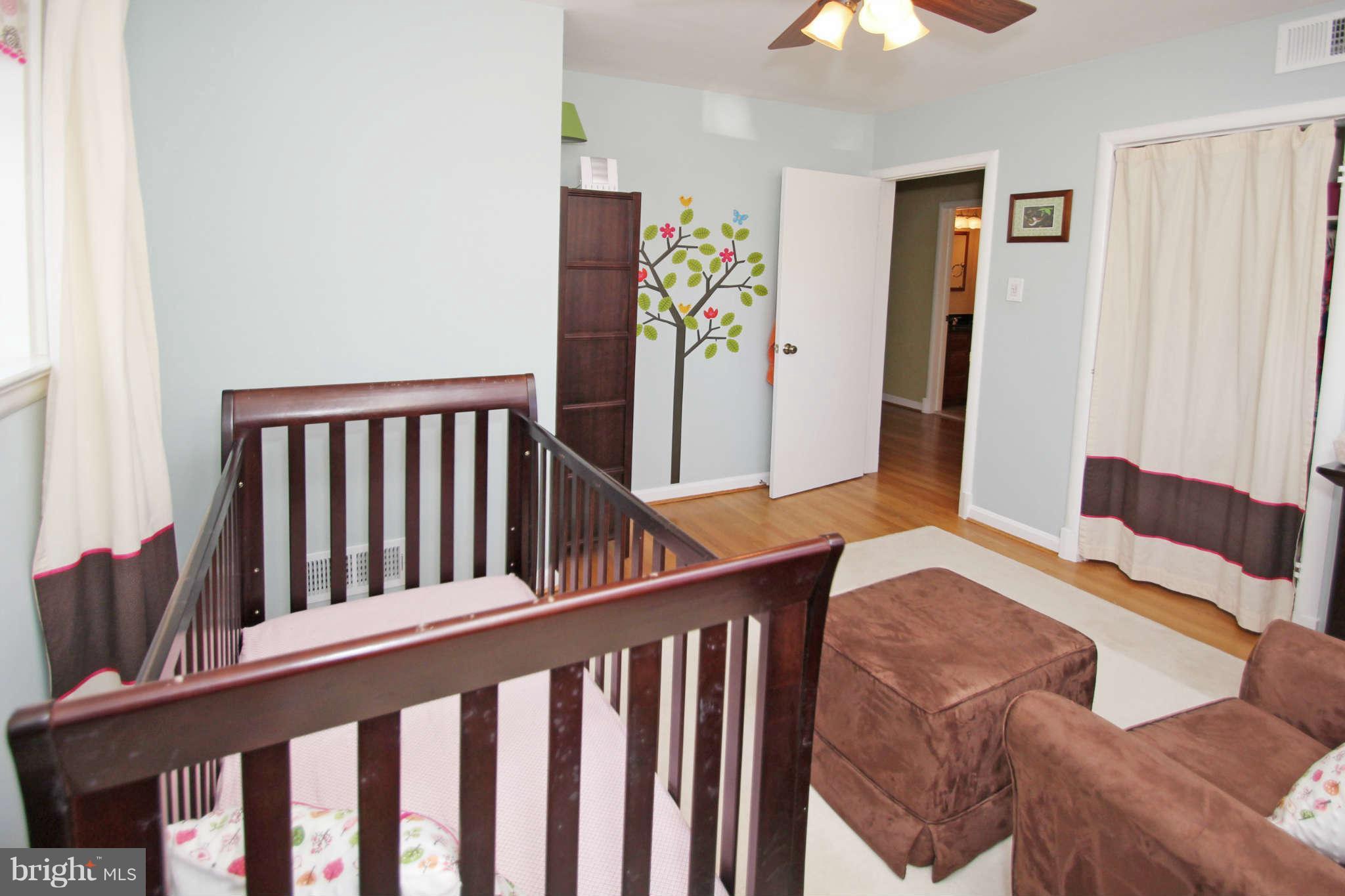 10711 Lombardy Road Silver Spring, MD 20901 - Photo 15 of 24 Totally charming!