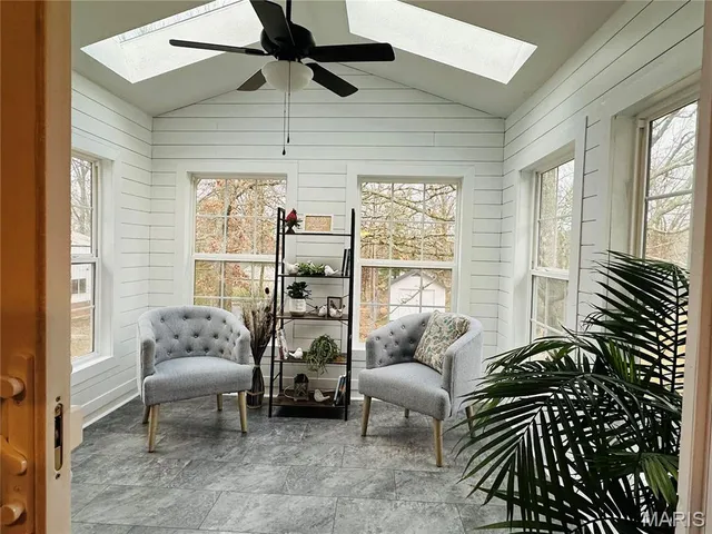 $379,500 | 17 Kathryn Drive, St. James, MO 65559