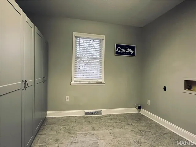 $379,500 | 17 Kathryn Drive, St. James, MO 65559