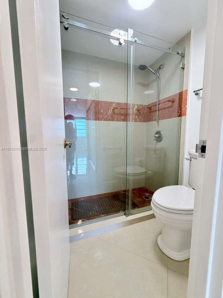 100 Lincoln Road, Unit 521 Miami Beach, FL 33139 - Photo 8 of 16