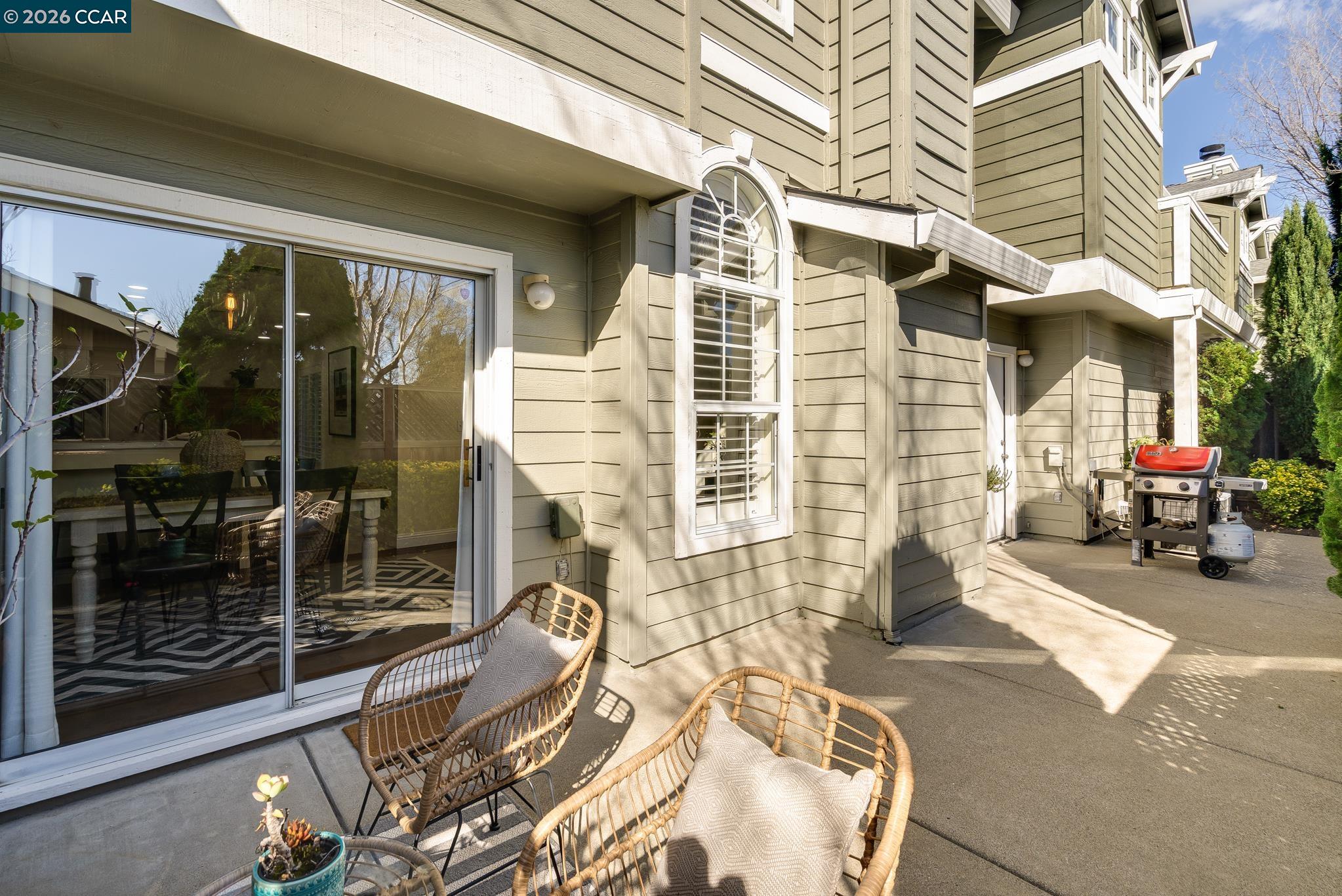 1008 Radiant Lane San Ramon, CA 94583 - Photo 10 of 44