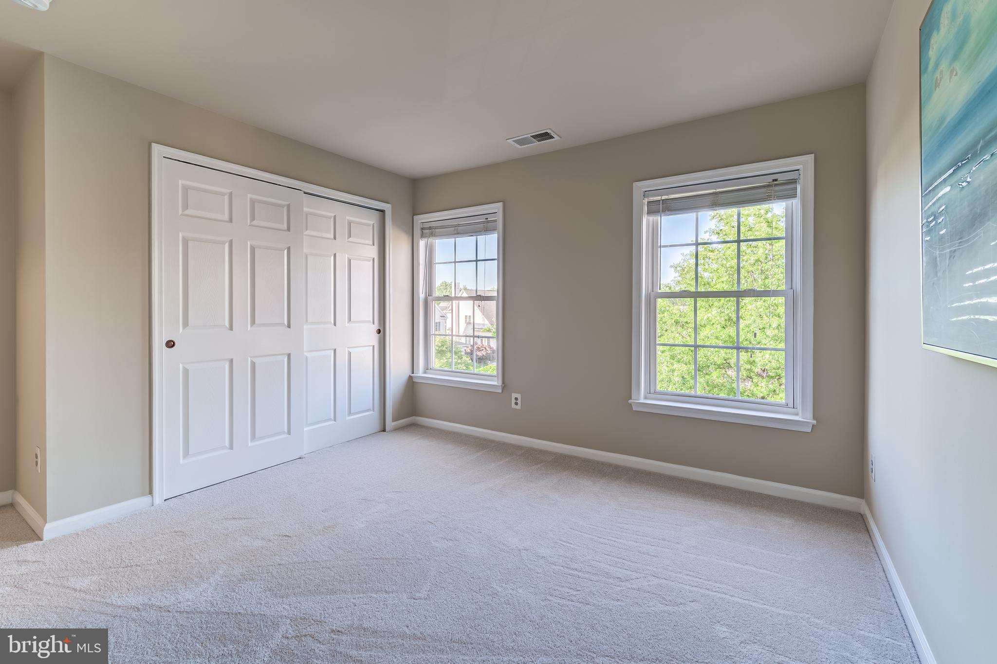 4618 Hummingbird Way, Unit 101 Fairfax, VA 22033 - Photo 35 of 42