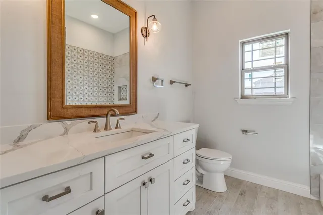 $649,900 | 408 Shelby Trail, Bells, TX 75414