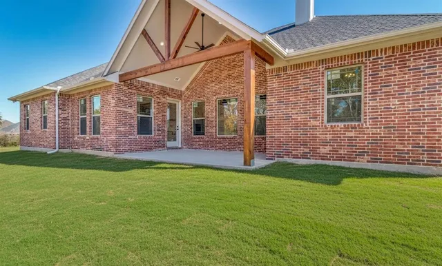 $649,900 | 408 Shelby Trail, Bells, TX 75414