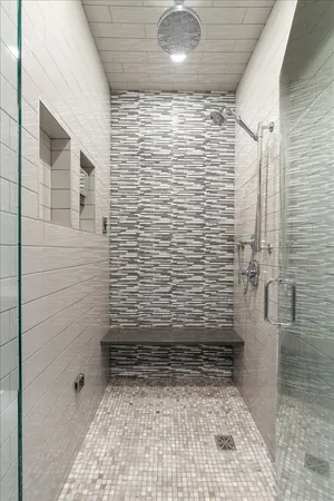 $1,099,000 | 1448 West Carmen Avenue, Unit 1, Chicago, IL 60640