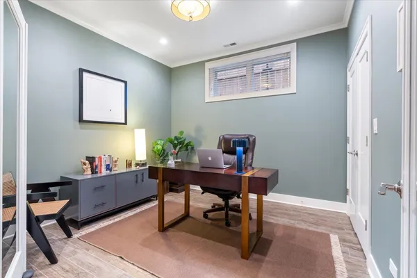$1,099,000 | 1448 West Carmen Avenue, Unit 1, Chicago, IL 60640