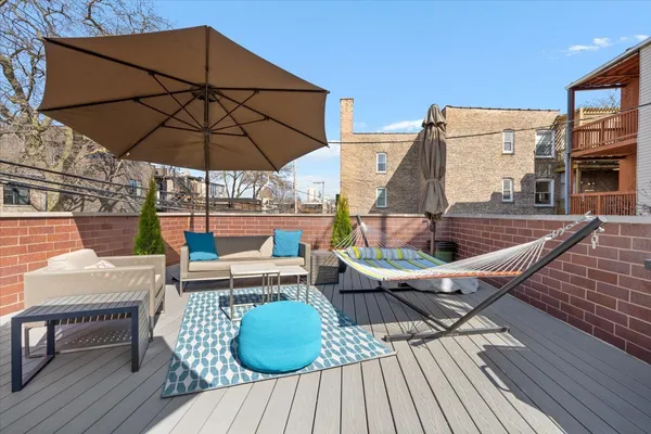 $1,099,000 | 1448 West Carmen Avenue, Unit 1, Chicago, IL 60640