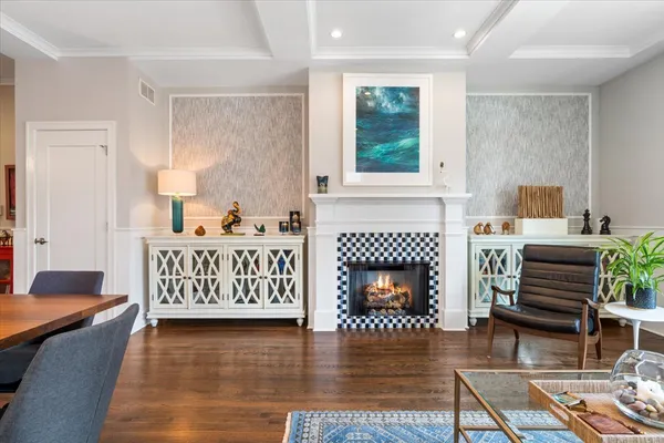 $1,099,000 | 1448 West Carmen Avenue, Unit 1, Chicago, IL 60640