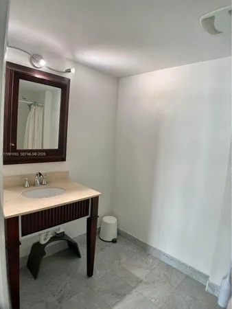 $2,500 | 500 Northeast 29th Street, Unit 703, Miami, FL 33137
