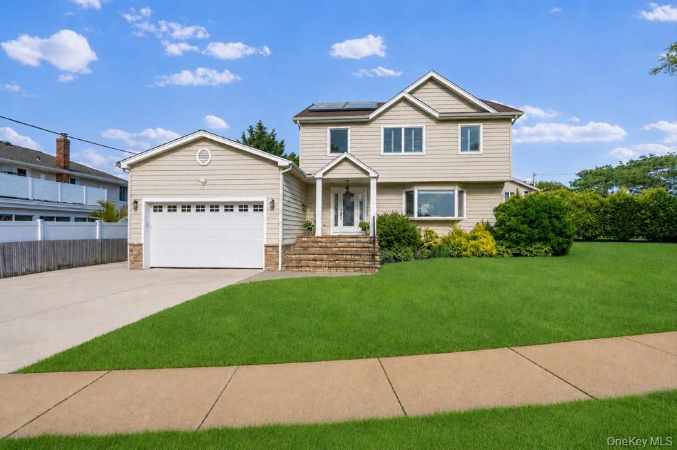 34 Admiral Road Massapequa, NY 11758 - Photo 1 of 32