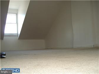 819 Locust Street Reading, PA 19604 - Photo 8 of 11 Bedroom 3