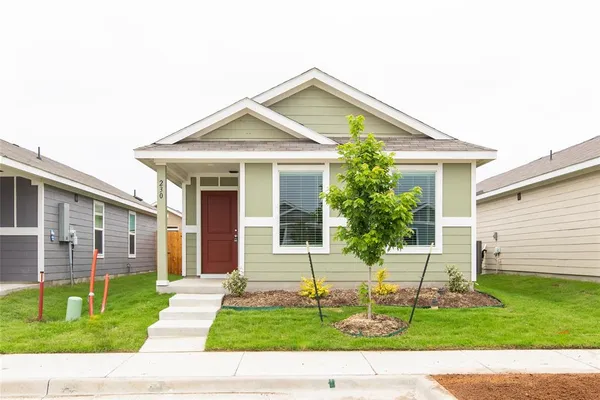 $1,600 | 230 Sunflower Street, Princeton, TX 75407