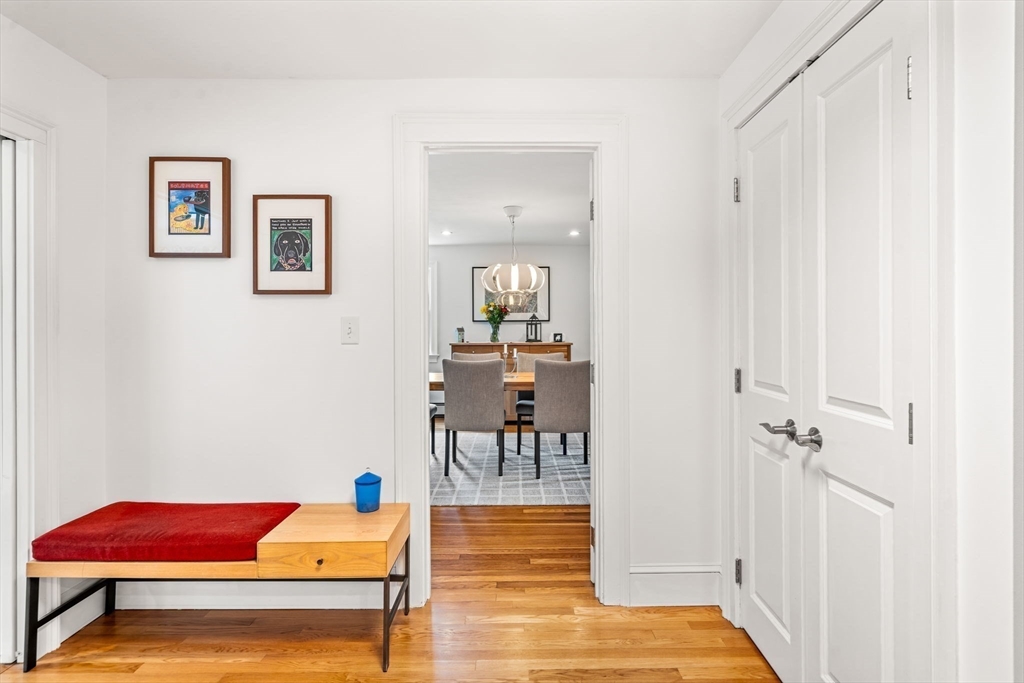 31 Bow Road Newton, MA 02459 - Photo 11 of 39