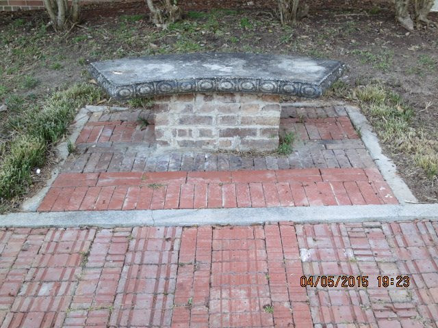 4107 North New Hope Road Raleigh, NC 27604 - Photo 4 of 10 Bench