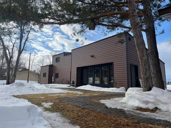 $870,000 | 34511 East Trinity Point Road Southeast, Mentor, MN 56736